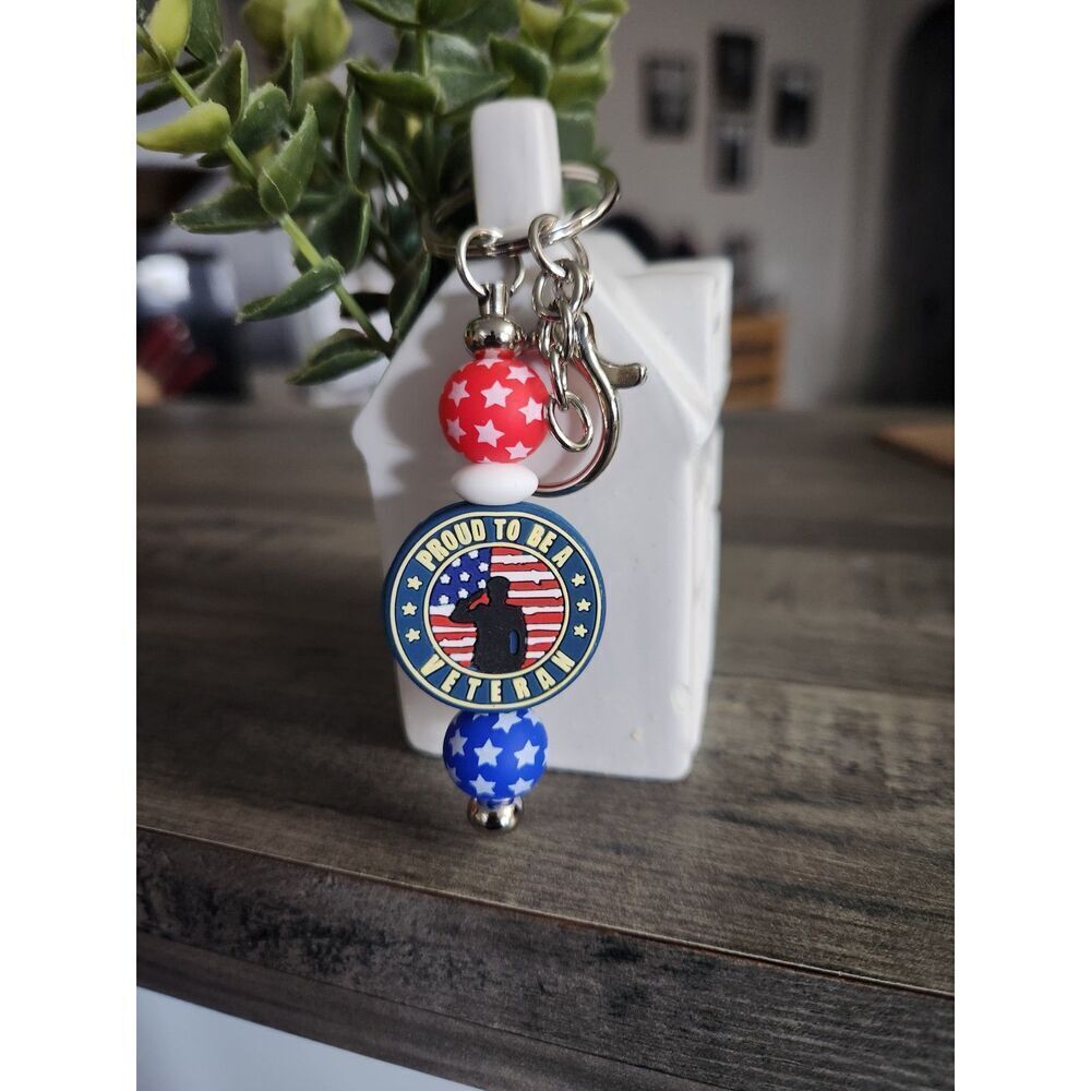 “Proud to Be a Veteran” Silicone Beaded Keychain